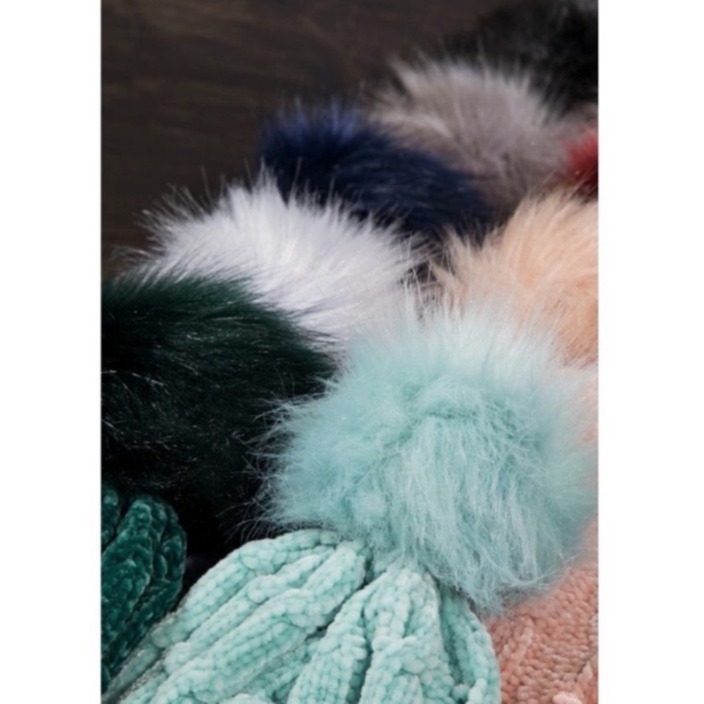 Dark grey soft chenille fur pom beanie - Picture 2 of 2